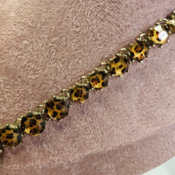 EL Erica Lyons Gold Tone Metal Animal Print Dark Red Beads Necklace Adjustable - Picture 3 of 8